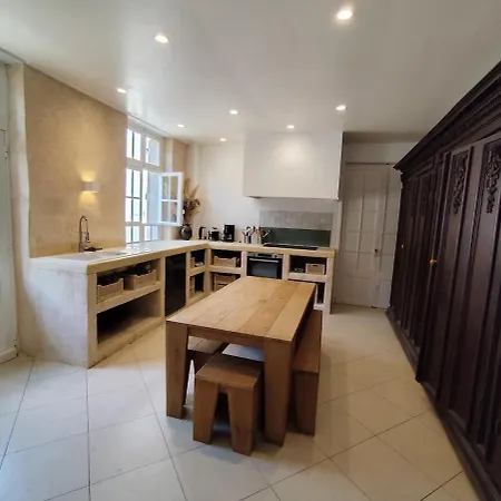 Chateau Champetre 8 Chambres, Parc 18 Ha, 4 Etangs Holiday home Fontenoy (Aisne)