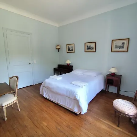 Chateau Champetre 8 Chambres, Parc 18 Ha, 4 Etangs *