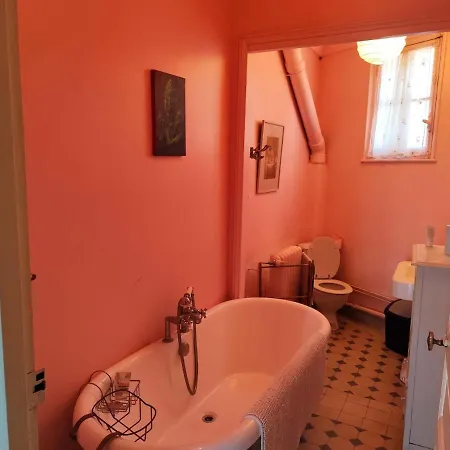 Chateau Champetre 8 Chambres, Parc 18 Ha, 4 Etangs Holiday home