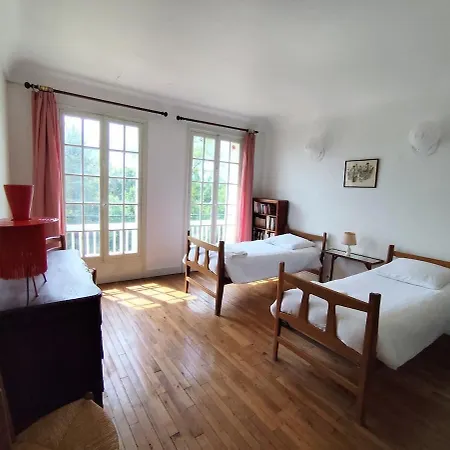 Vakantiehuis Chateau Champetre 8 Chambres, Parc 18 Ha, 4 Etangs Fontenoy (Aisne)